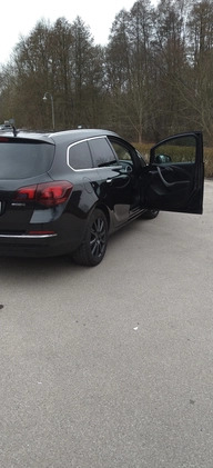 Opel Astra cena 22000 przebieg: 268000, rok produkcji 2013 z Złotów małe 46